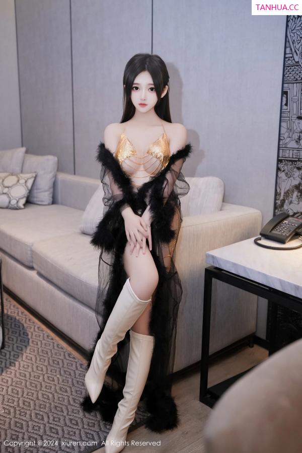   [XiuRen]高清写真图 2024.06.12 No.8686 奶茶味的包子 美腿性感第18张图片